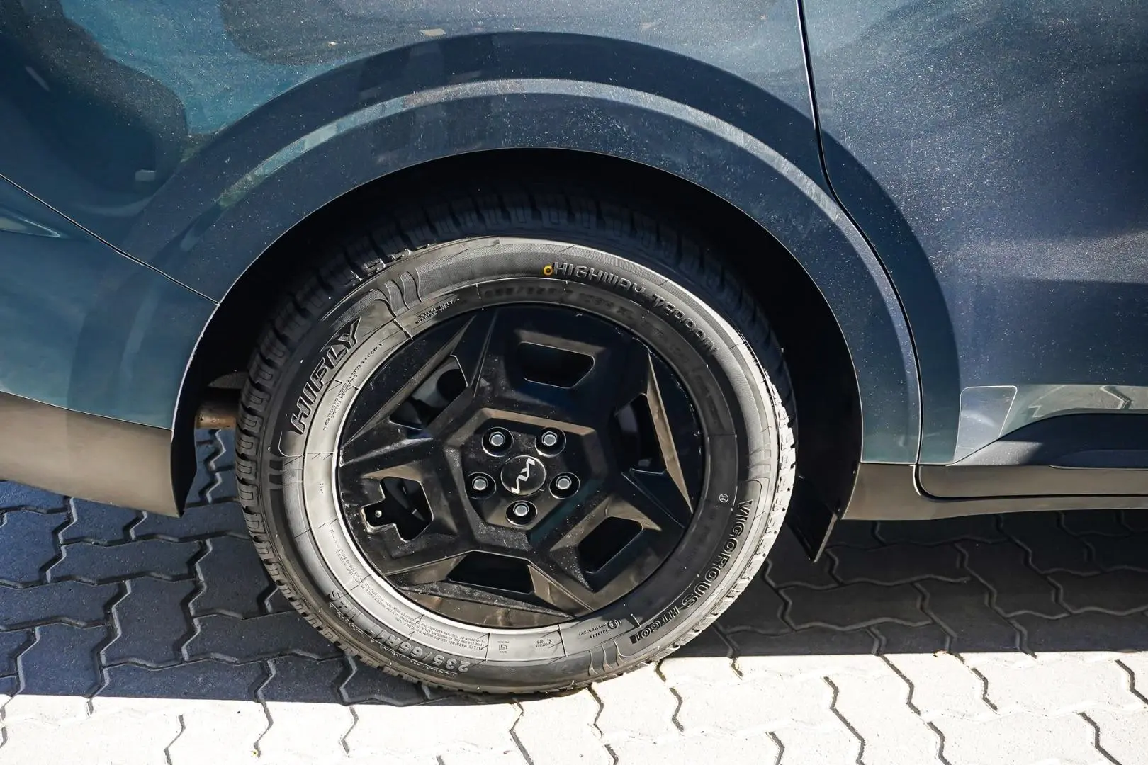 2024 Kia Carnival Gallery Image 16