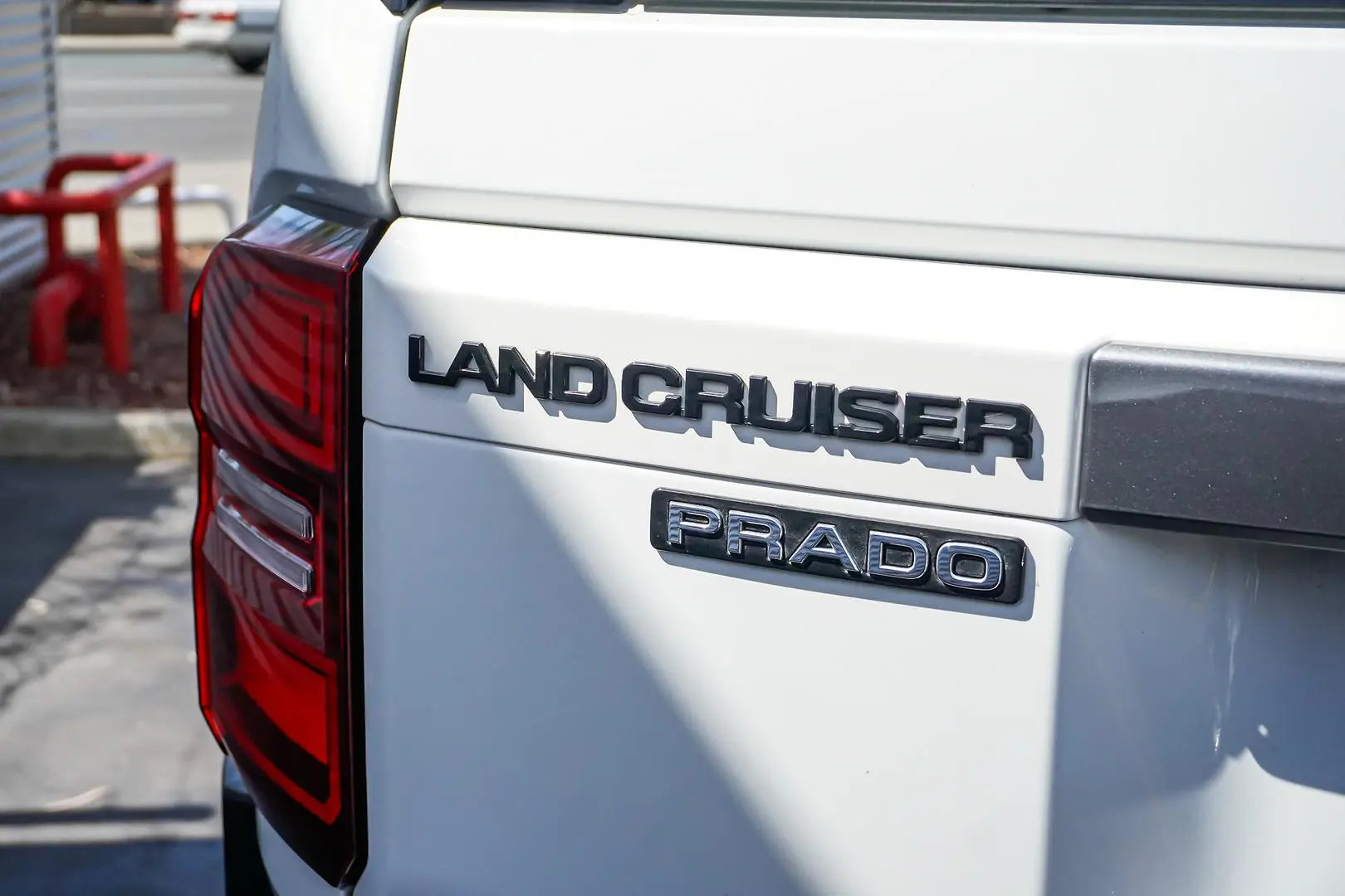 2024 Toyota Landcruiser Prado Gallery Image 14