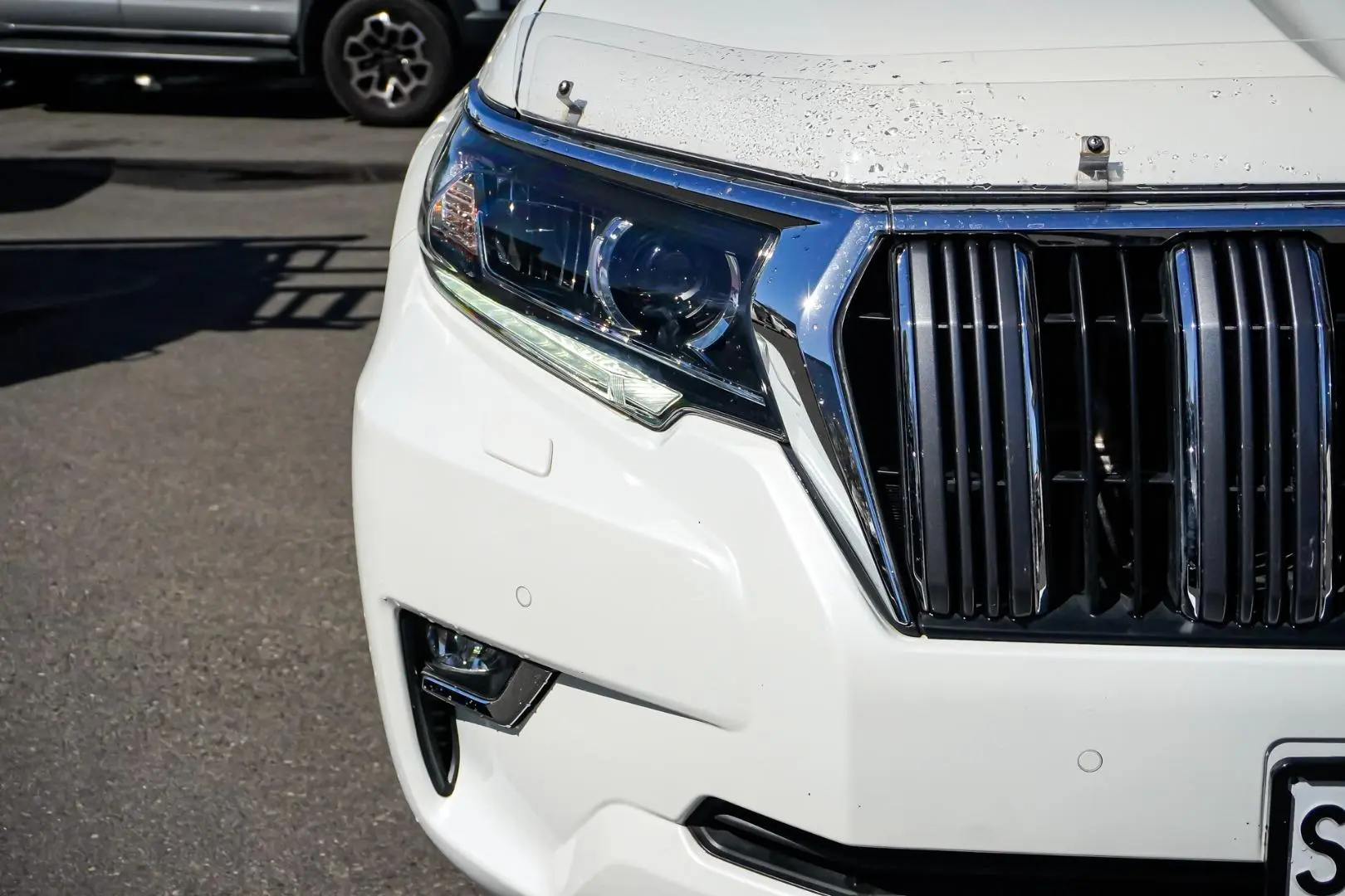 2022 Toyota Landcruiser Prado Gallery Image 13