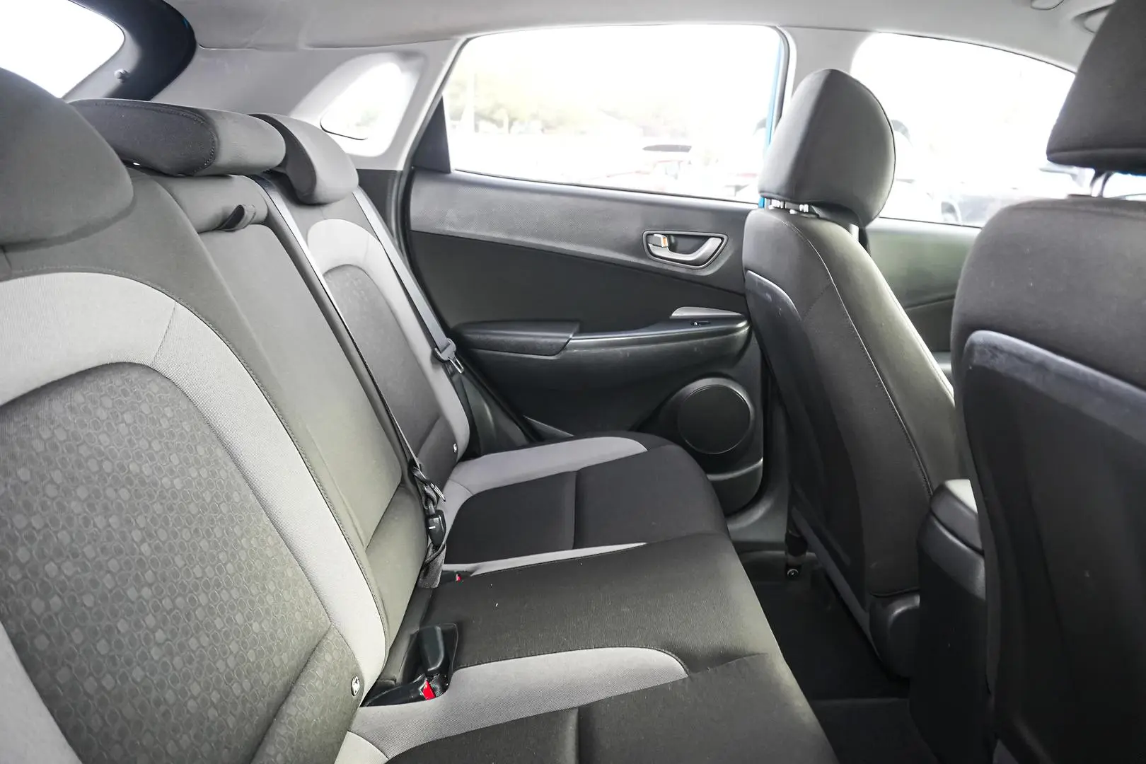 2018 Hyundai Kona Gallery Image 9
