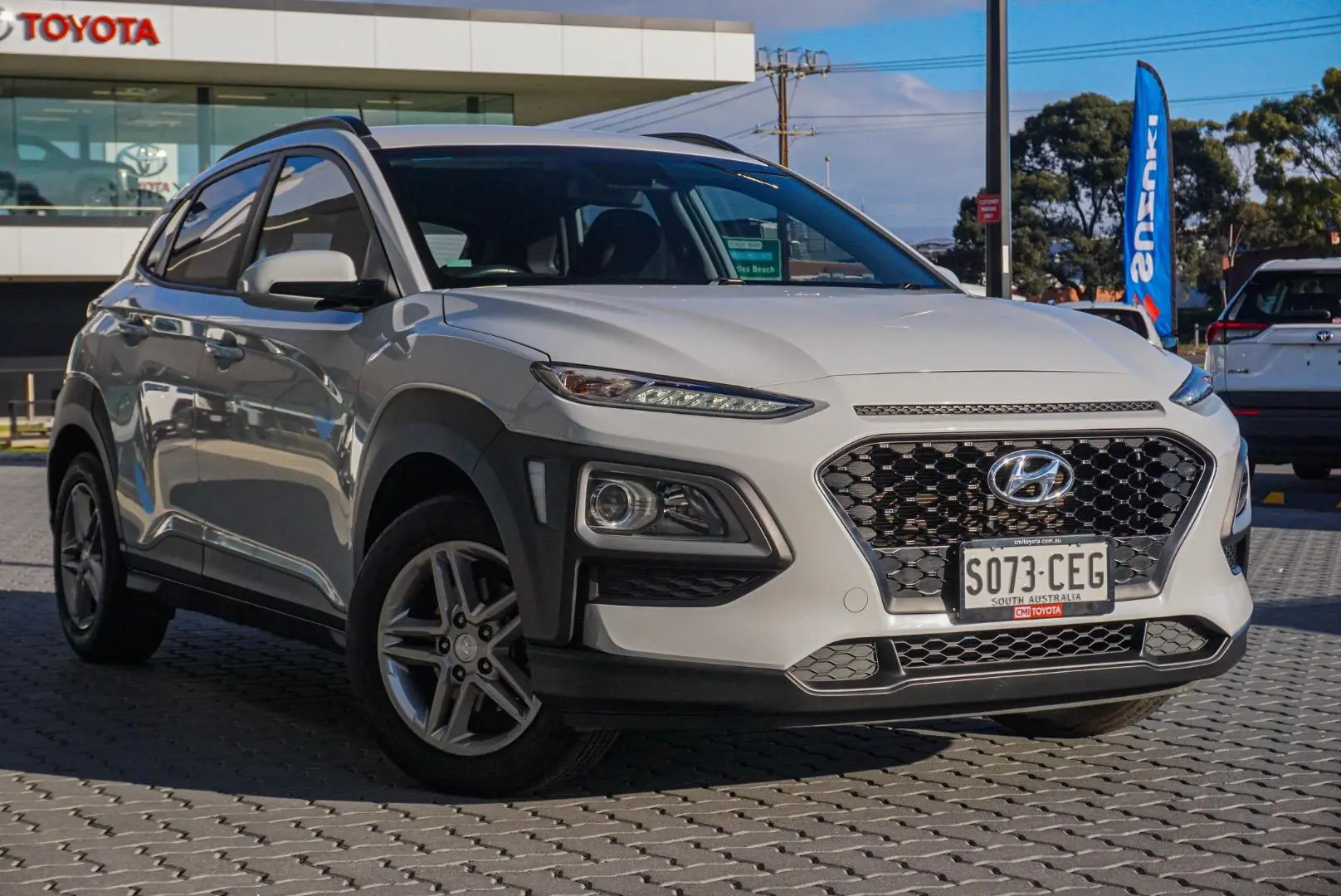 2020 Hyundai Kona Gallery Image 2