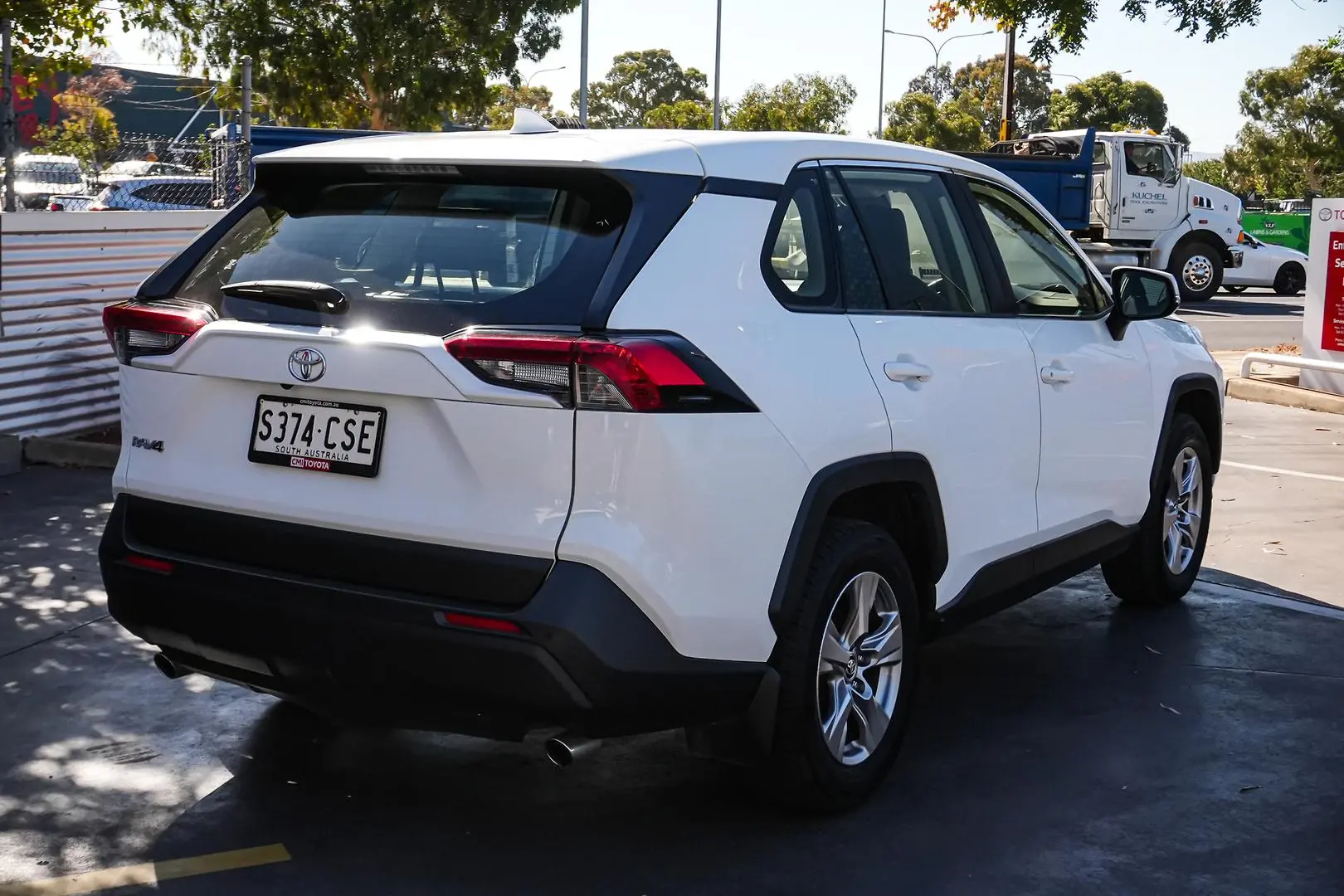 2022 Toyota RAV4 Gallery Image 3