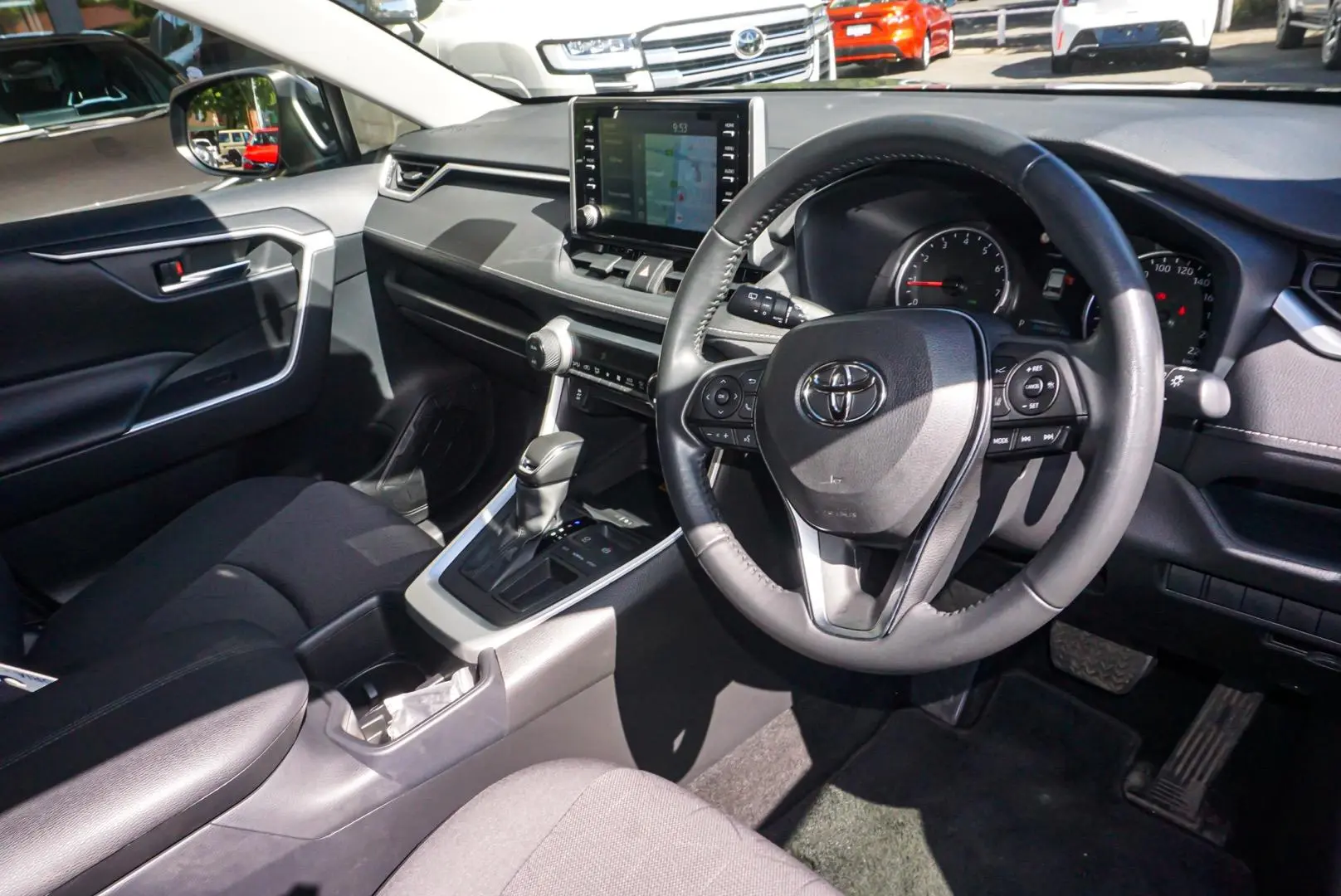 2022 Toyota Rav4 Gallery Image 6