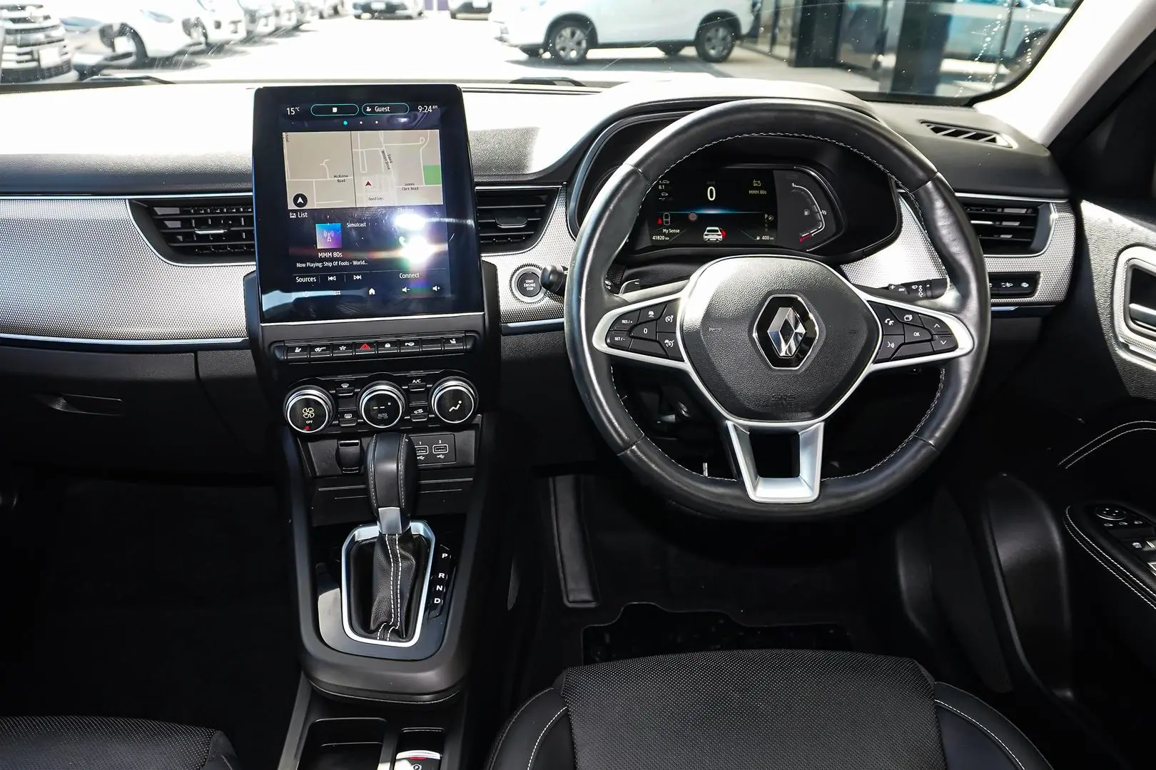 2022 Renault Arkana Gallery Image 9