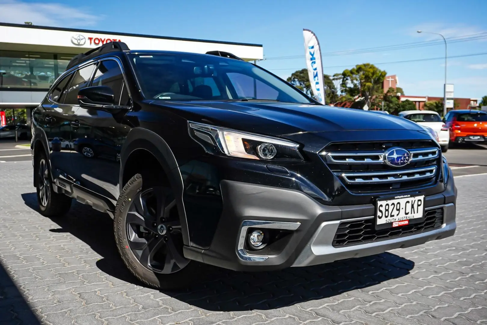 2021 Subaru Outback Gallery Image 2