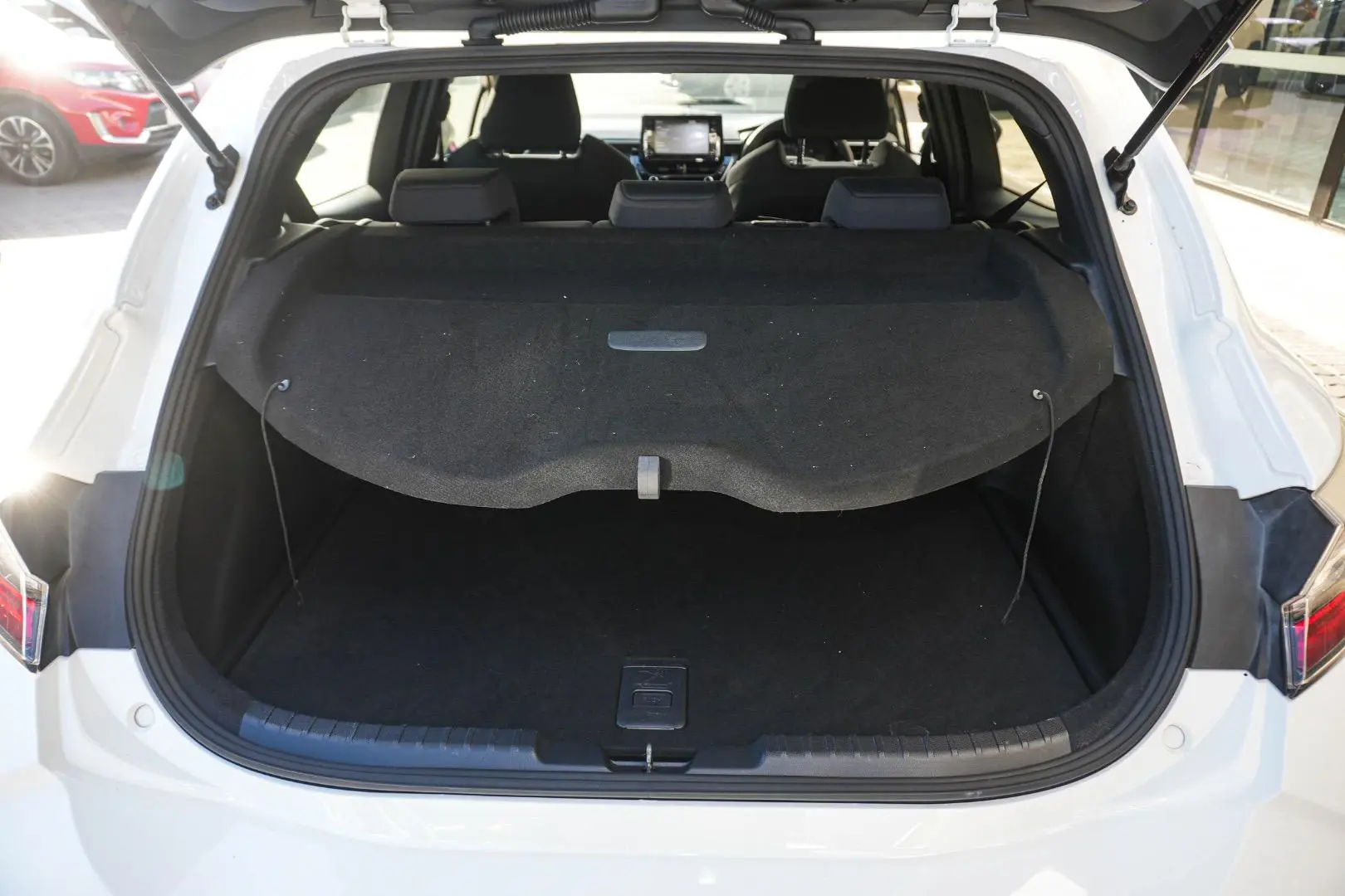 2019 Toyota Corolla Gallery Image 11