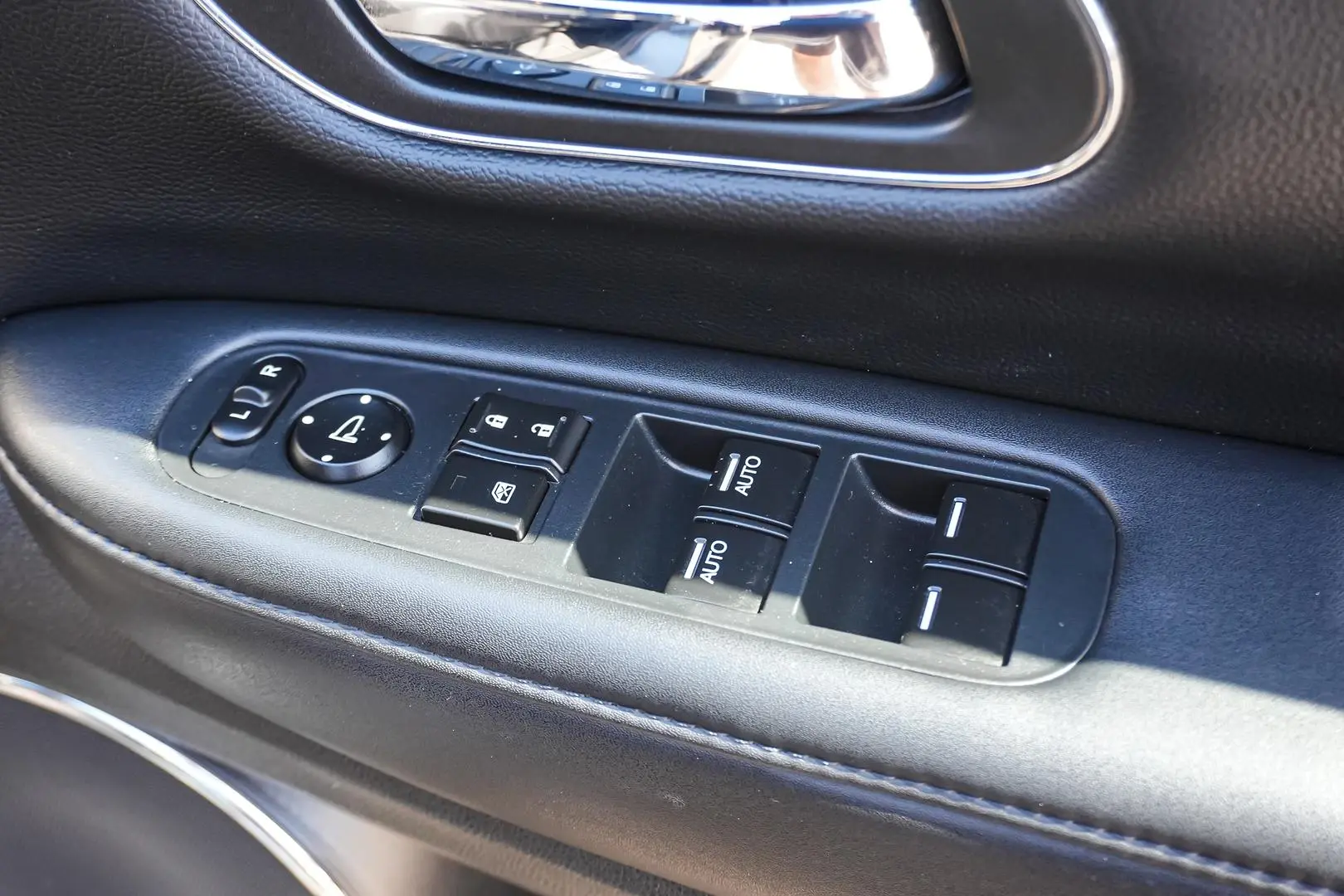 2020 Honda HR-V Gallery Image 17