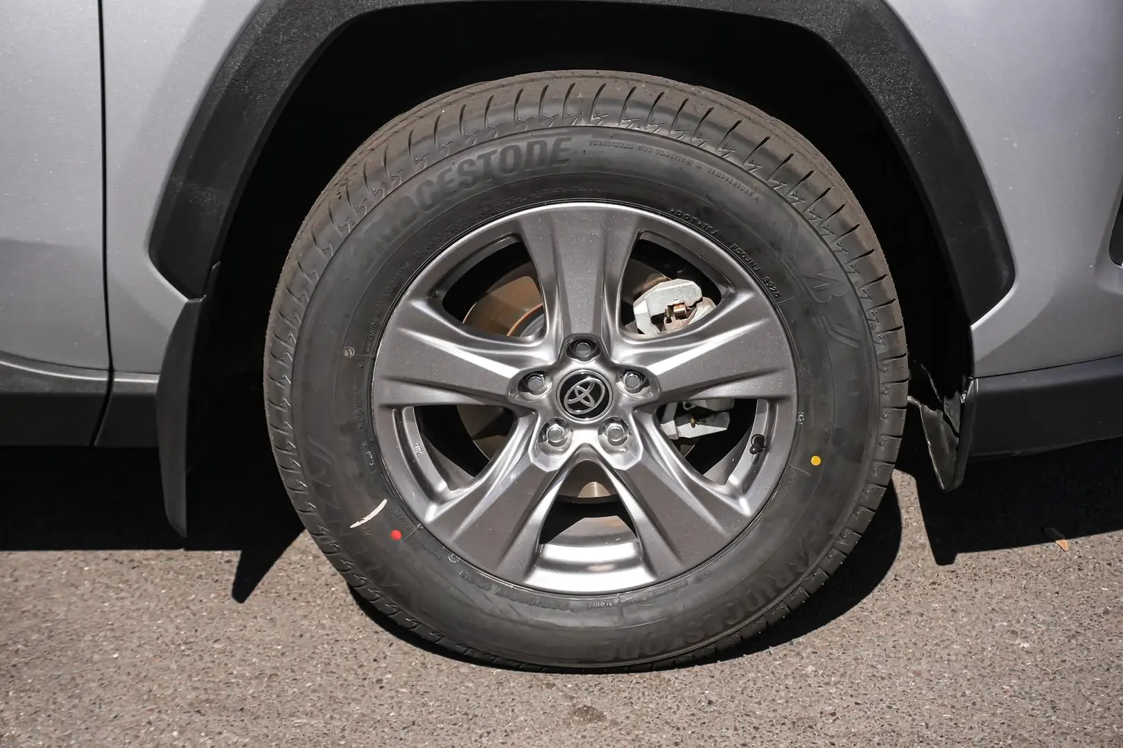 2022 Toyota RAV4 Gallery Image 11