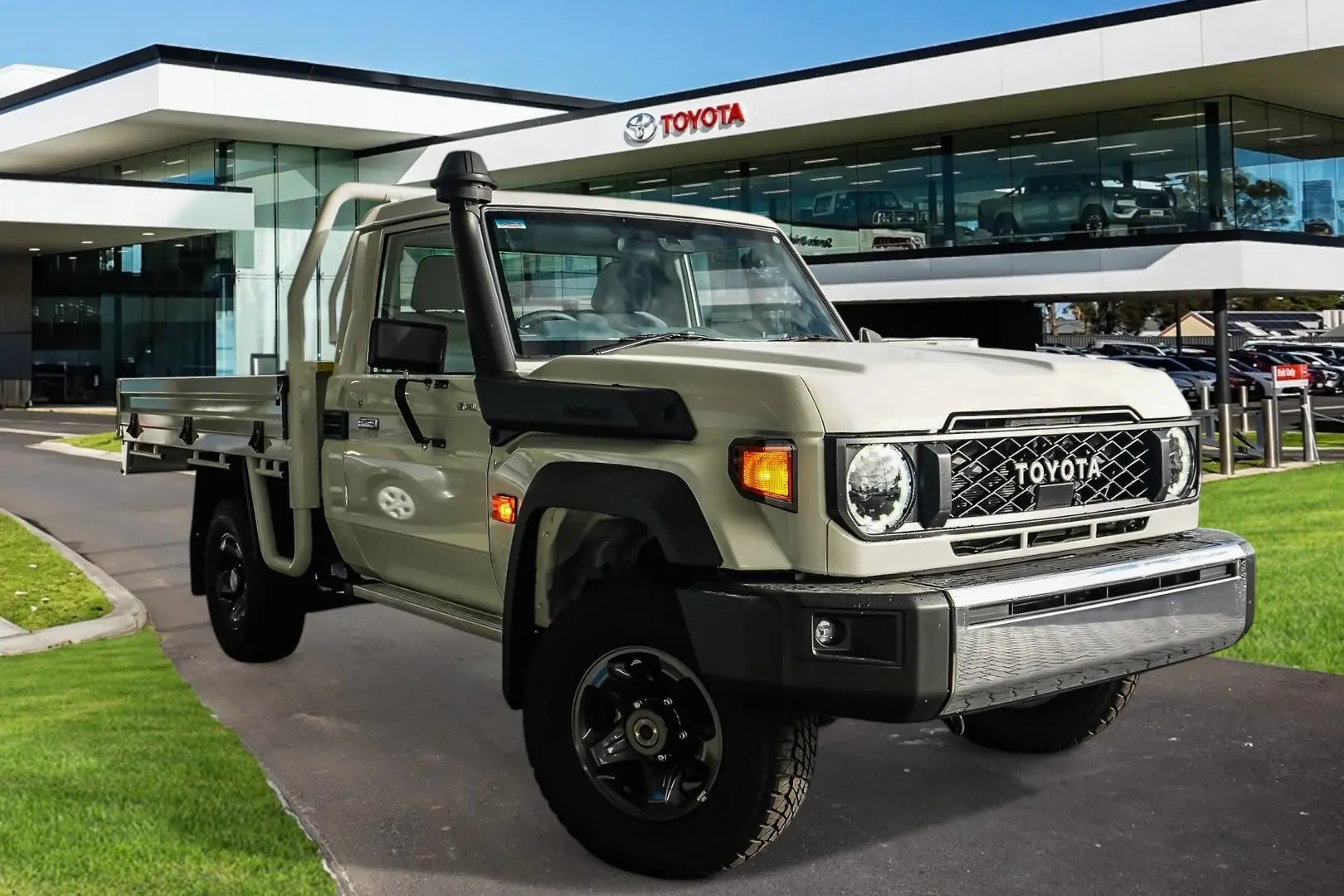 2024 Toyota Landcruiser Gallery Image 1