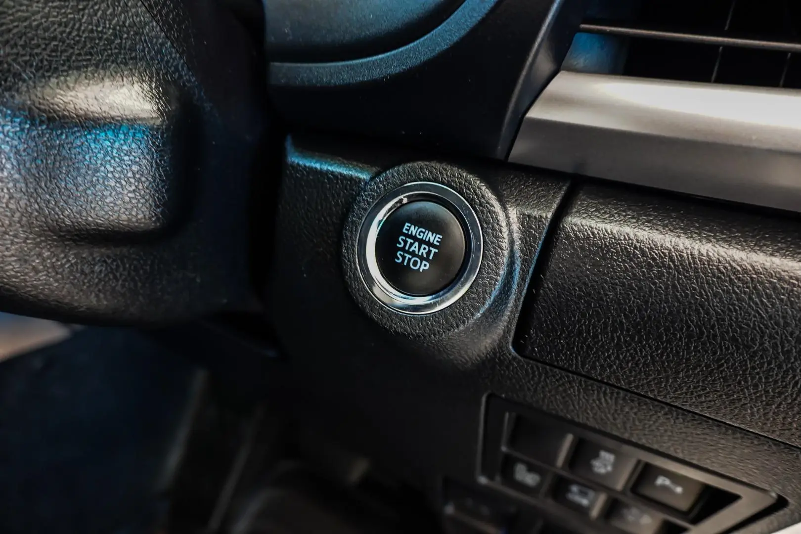 2022 Toyota Hilux Gallery Image 25