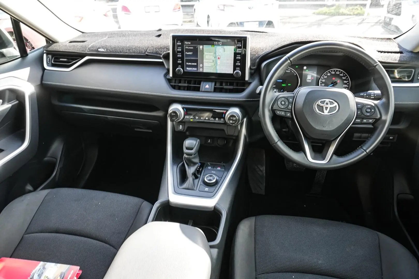 2022 Toyota RAV4 Gallery Image 9