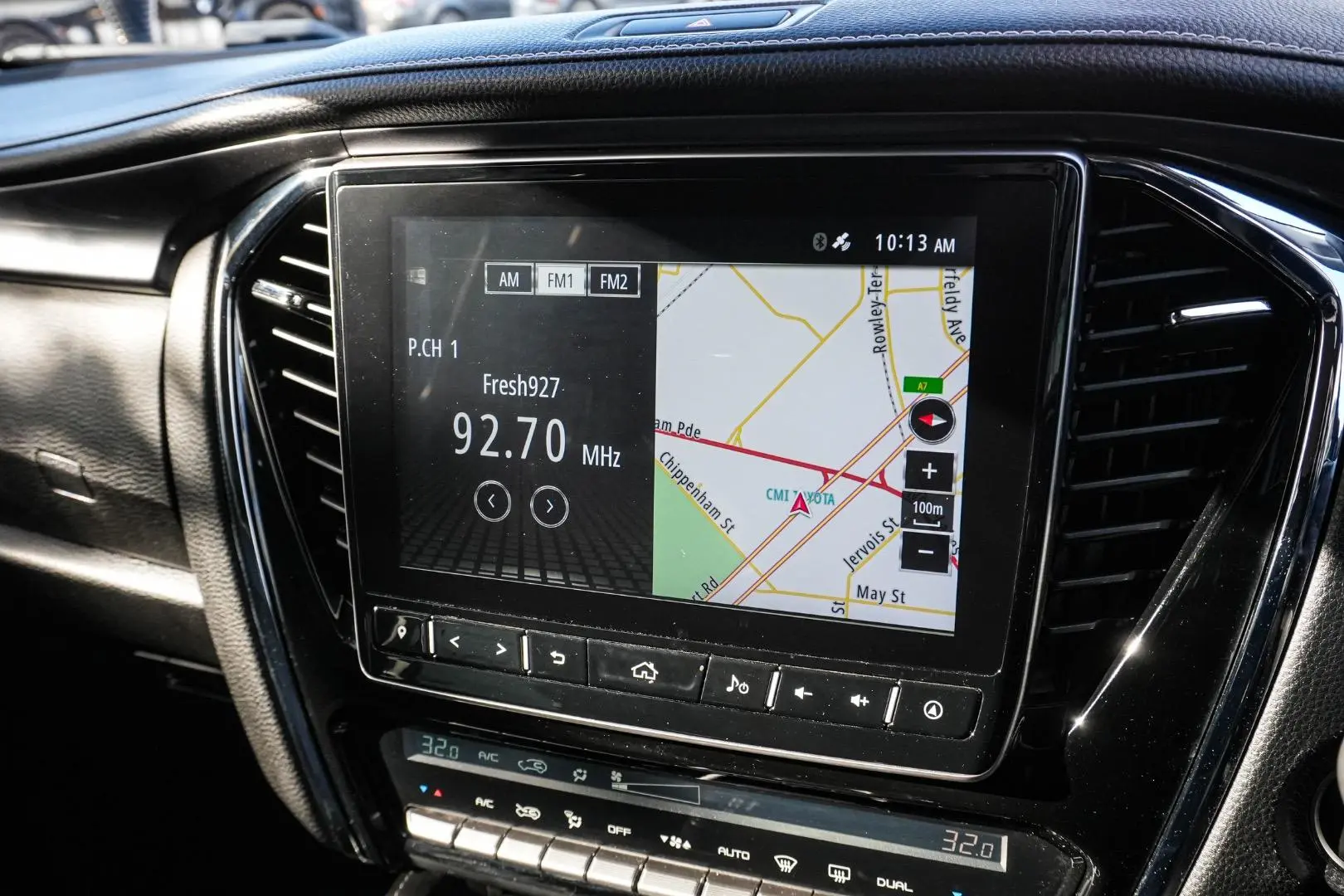 2022 Isuzu MU-X Gallery Image 23