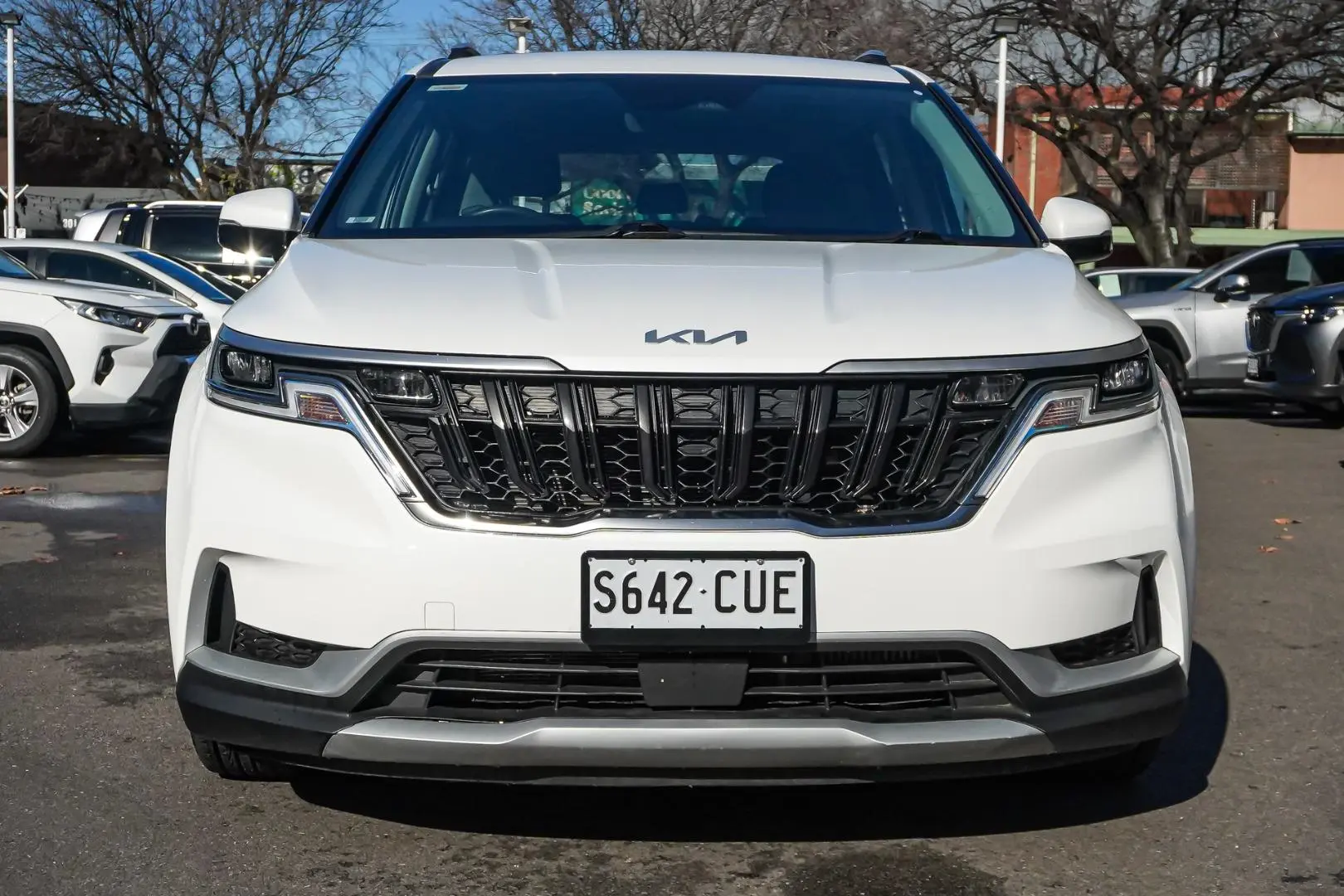 2022 Kia Carnival Gallery Image 5