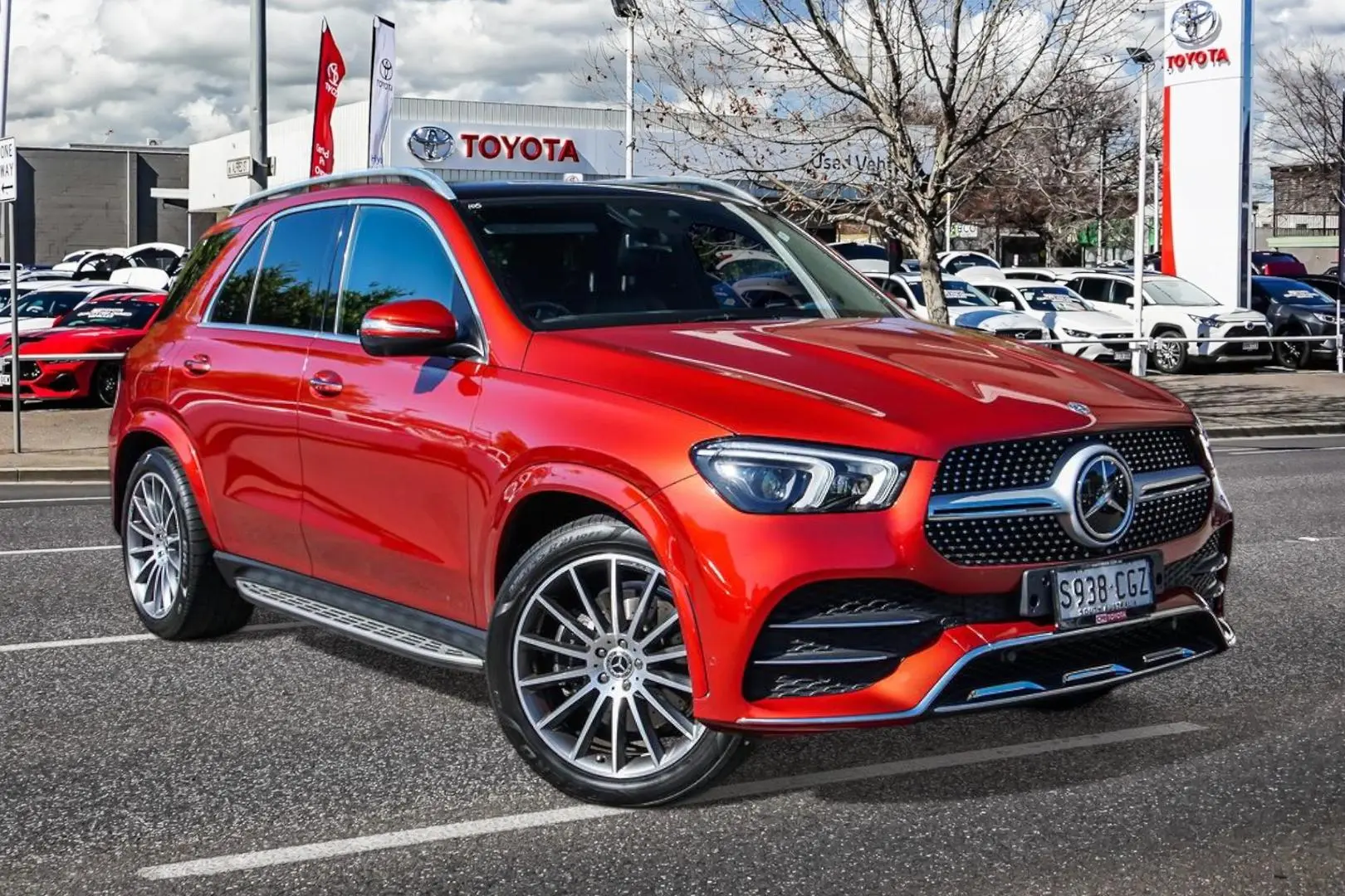 2019 Mercedes-Benz GLE-Class Gallery Image 1