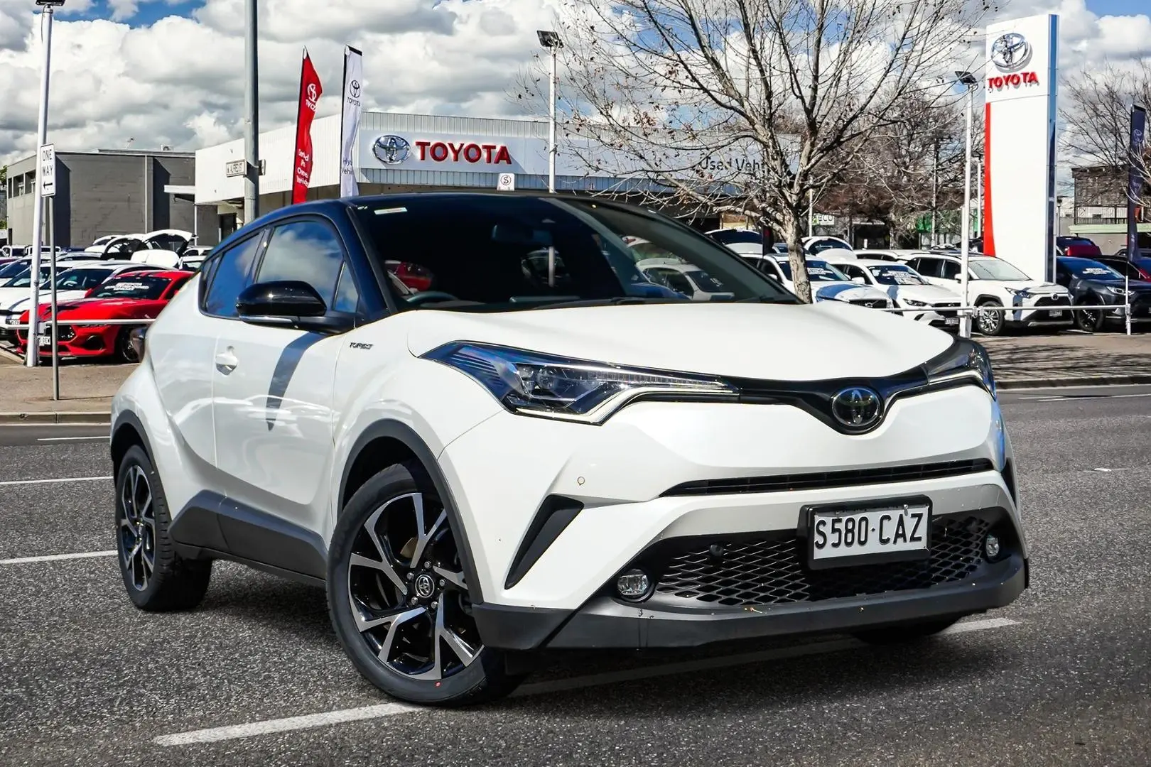 2019 Toyota C-HR Image