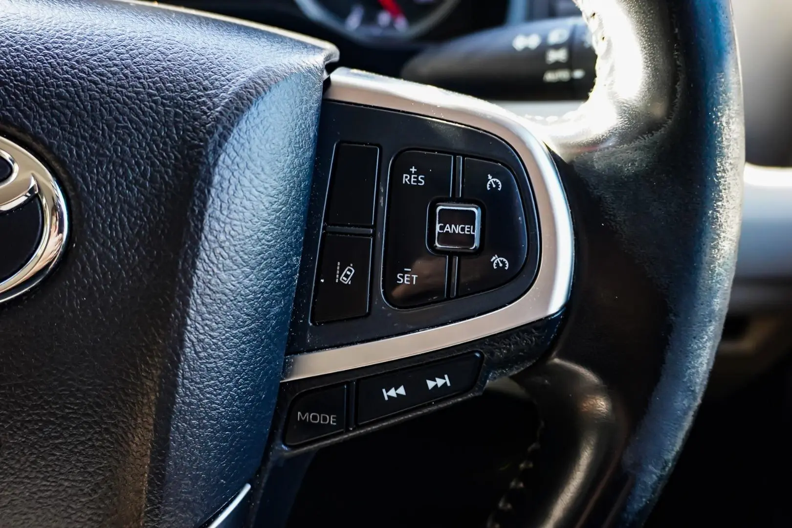 2020 Toyota Hiace Gallery Image 20