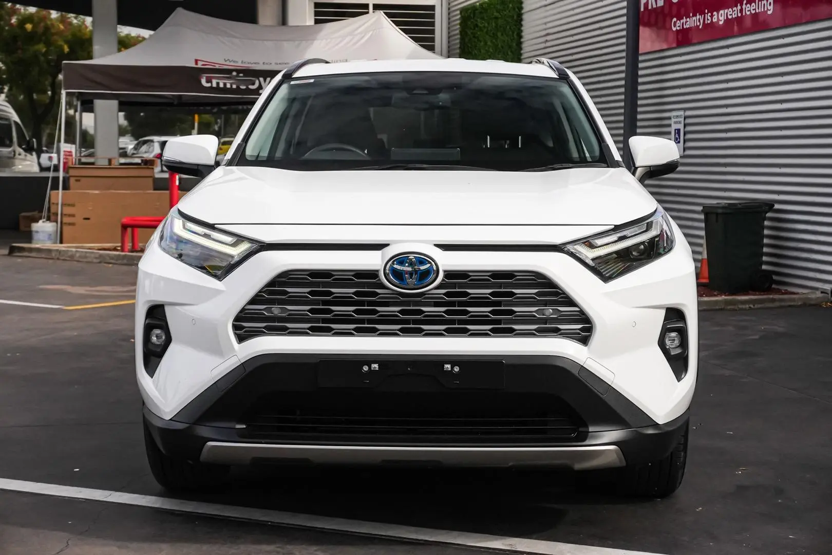 2021 Toyota RAV4 Gallery Image 5