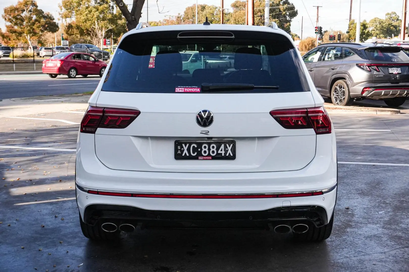2022 Volkswagen Tiguan Gallery Image 6