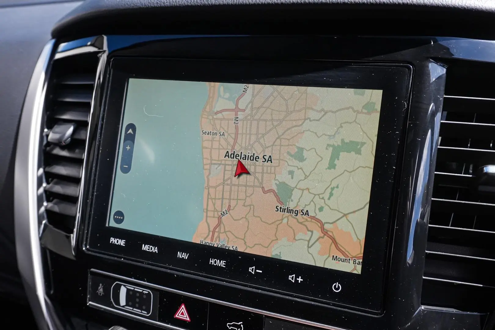 2024 Mitsubishi Pajero Sport Gallery Image 24