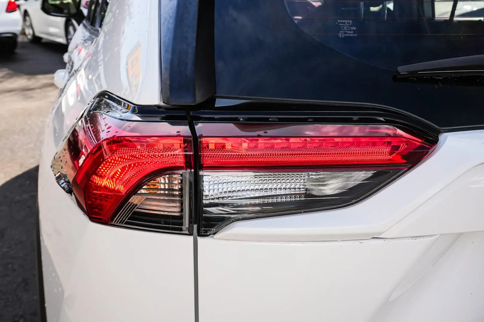 2022 Toyota RAV4 Gallery Image 14