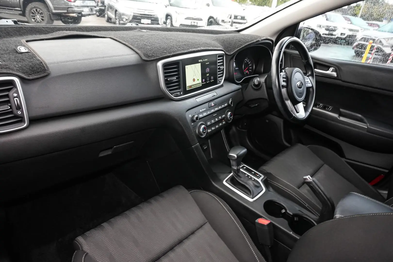 2020 Kia Sportage Gallery Image 10