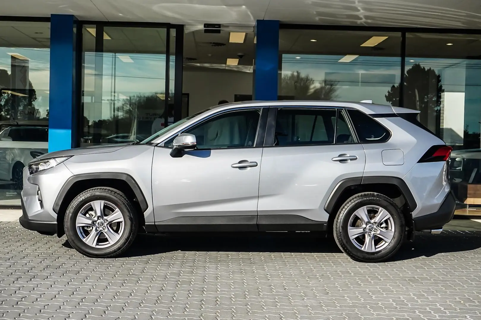 2024 Toyota RAV4 Gallery Image 3