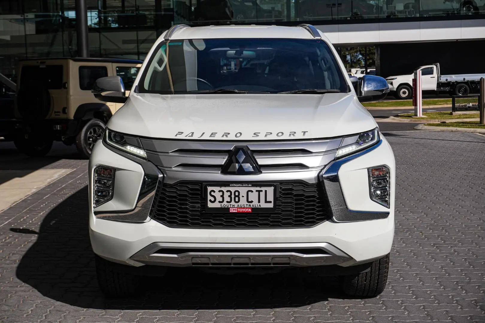 2022 Mitsubishi Pajero Sport Gallery Image 5