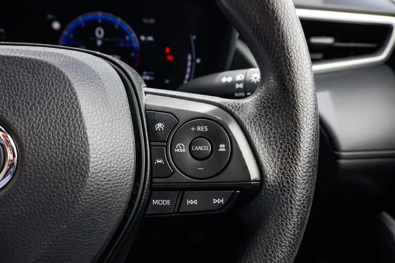 2023 Toyota Corolla Cross Gallery Image 20