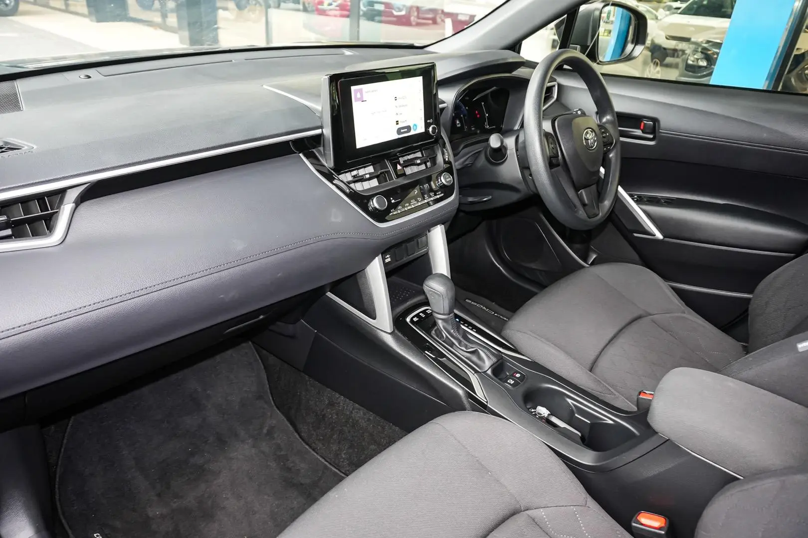 2023 Toyota Corolla Cross Gallery Image 10