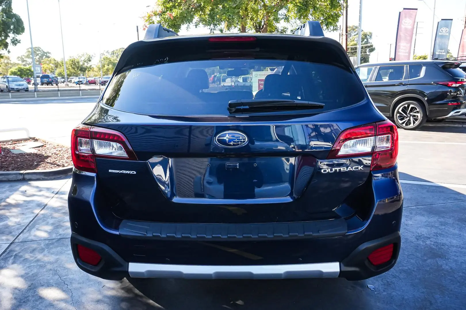 2017 Subaru Outback Gallery Image 6