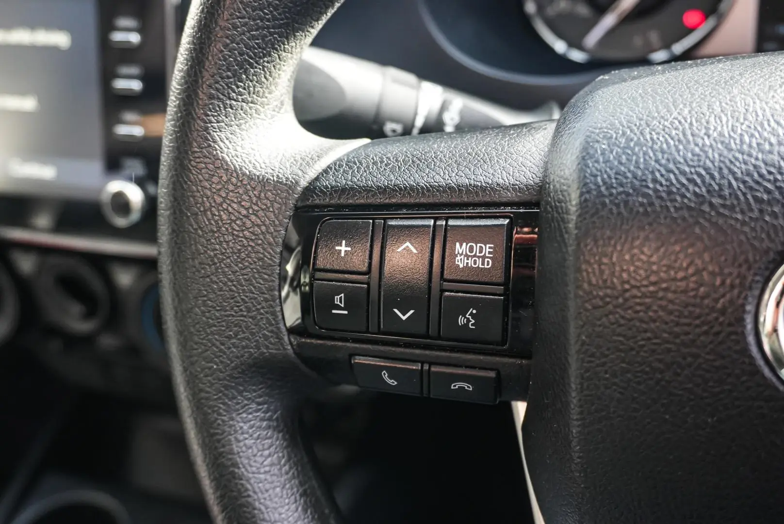 2022 Toyota Hilux Gallery Image 18