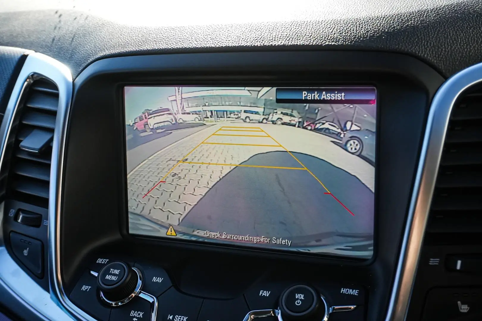 2017 Holden Calais Gallery Image 22