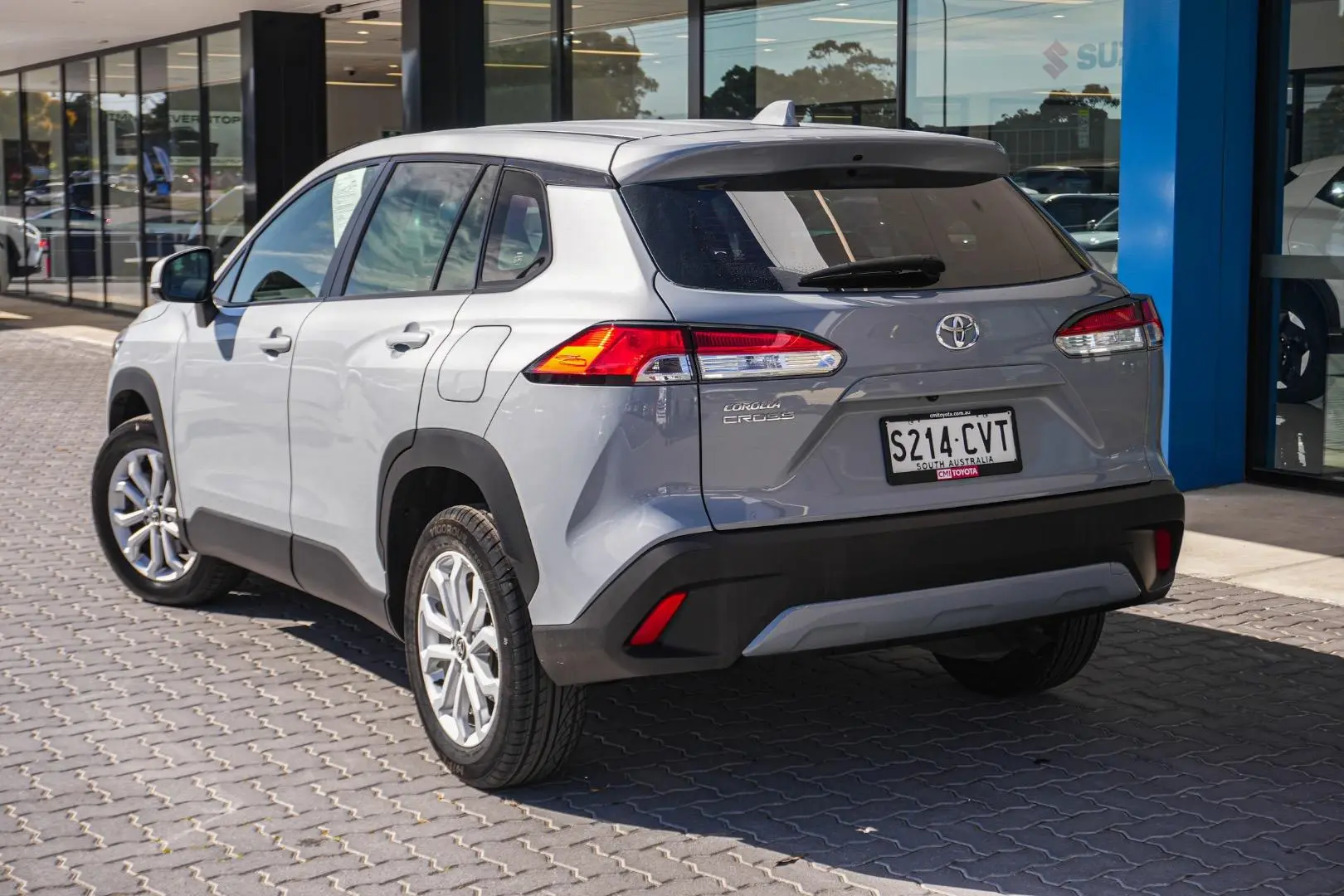 2023 Toyota Corolla Cross Gallery Image 3