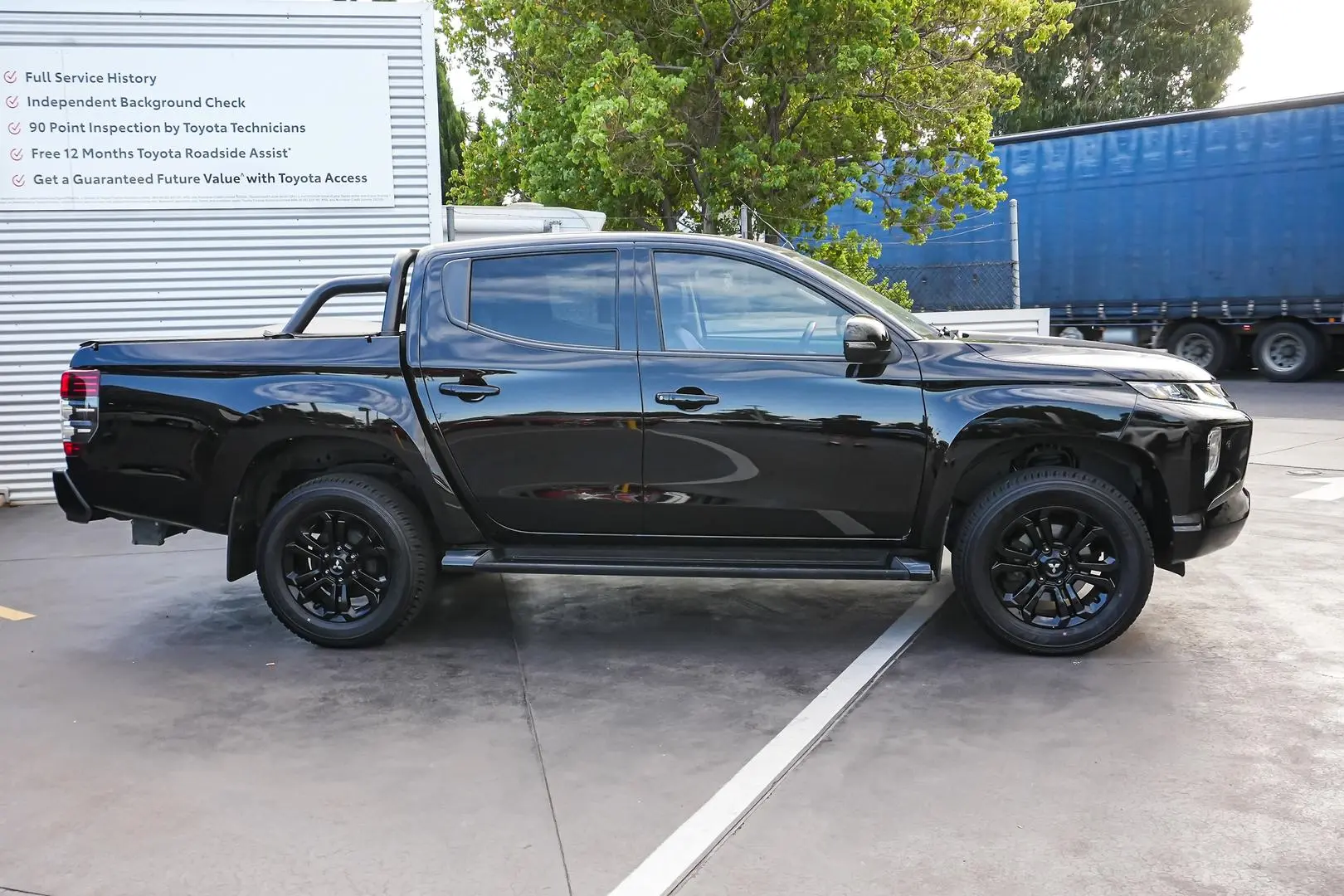 2021 Mitsubishi Triton Gallery Image 5