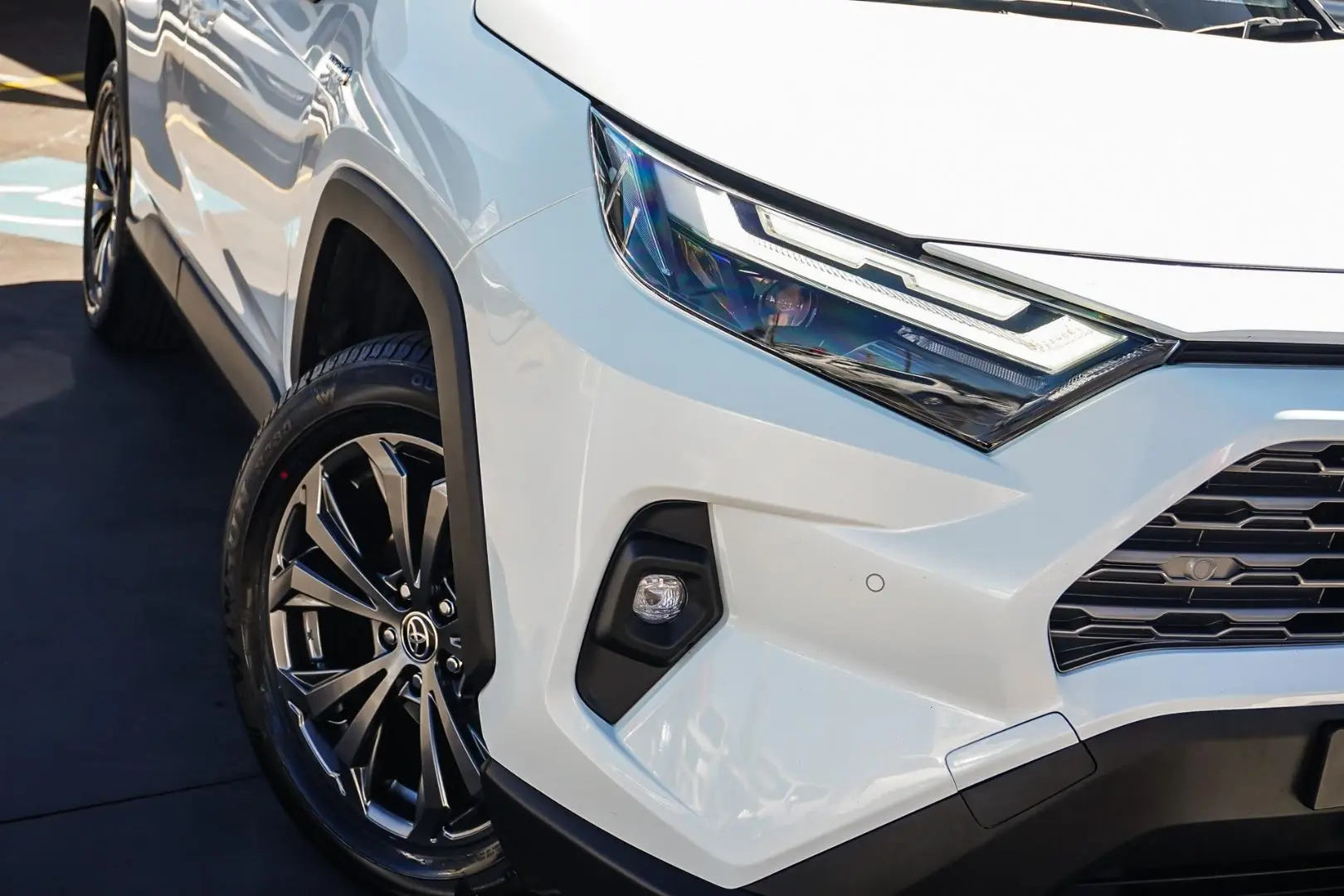 2021 Toyota RAV4 Gallery Image 12