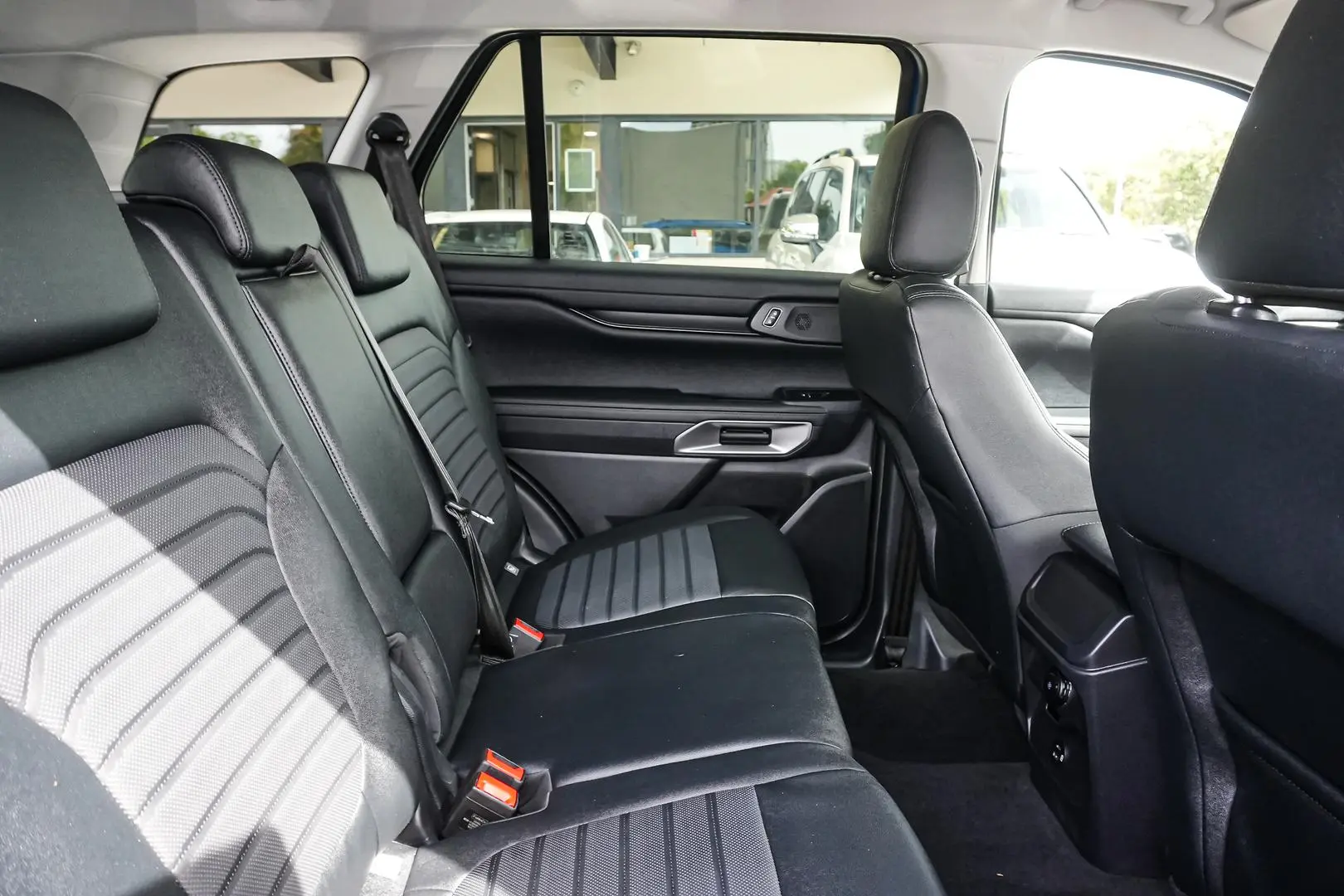 2023 Ford Everest Gallery Image 15