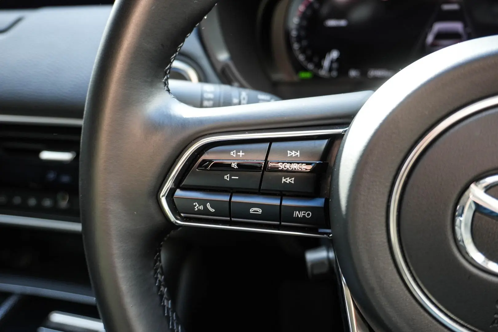 2025 Mazda CX-60 Gallery Image 21