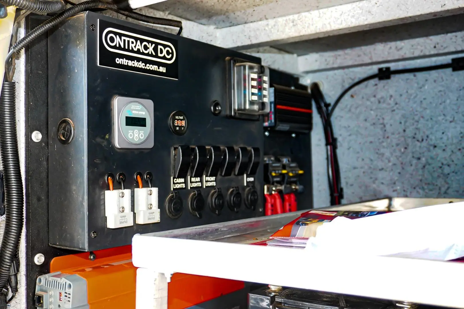 2021 Toyota Landcruiser Gallery Image 18