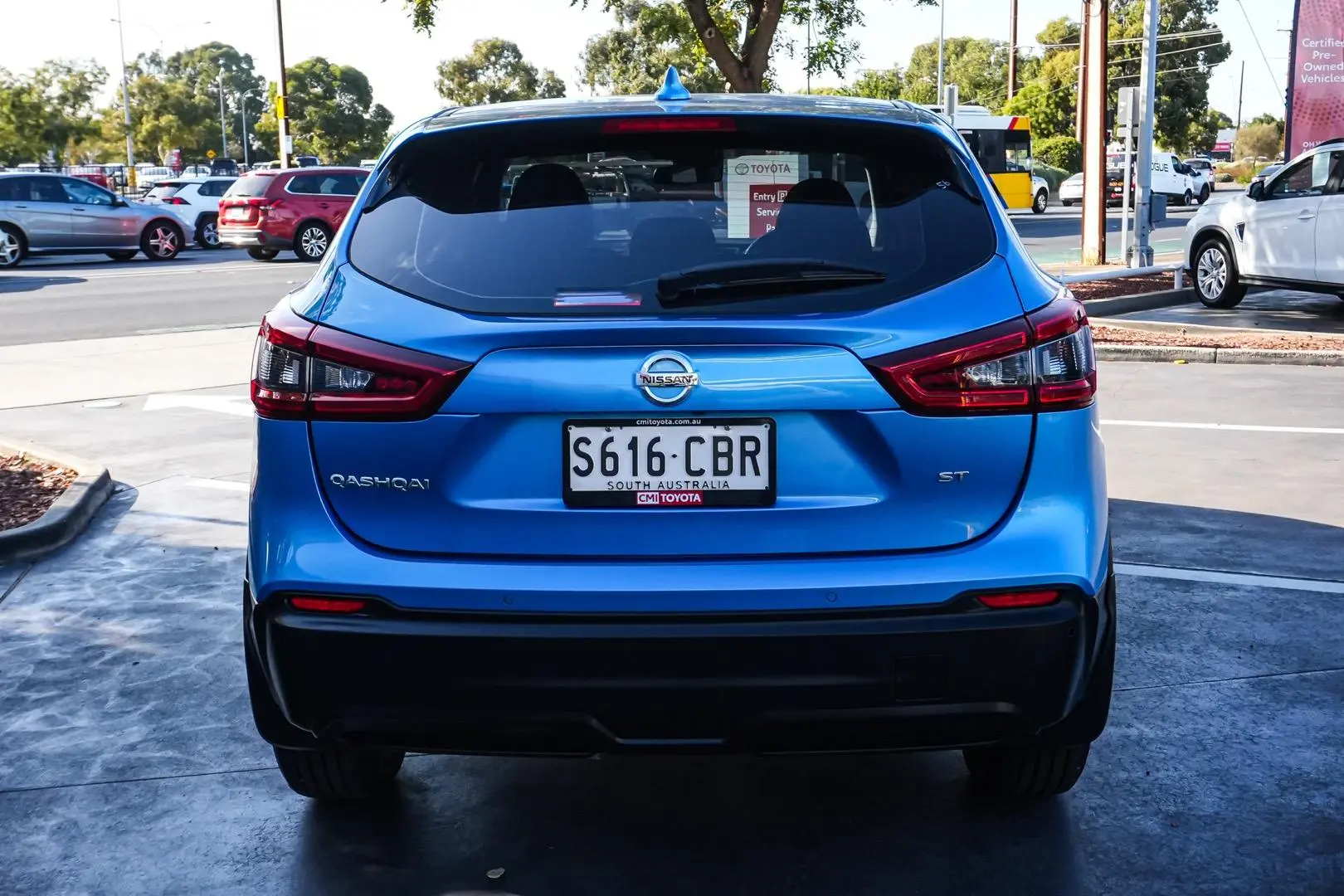 2019 Nissan QASHQAI Gallery Image 6
