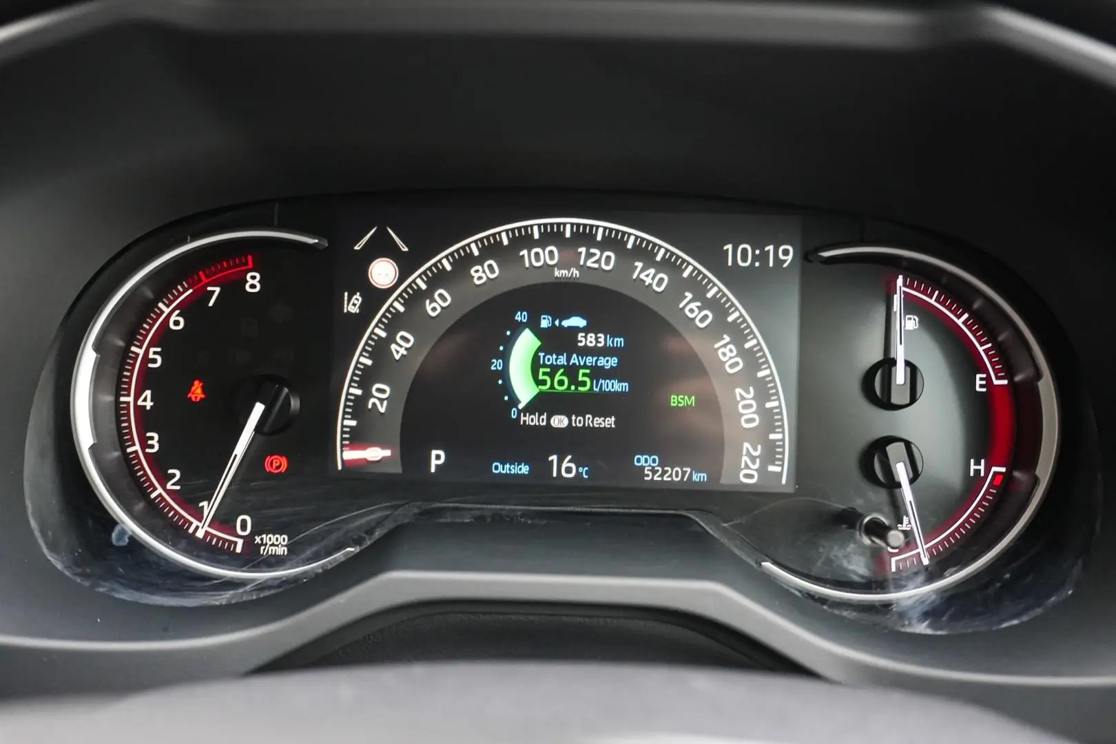 2024 Toyota RAV4 Gallery Image 16