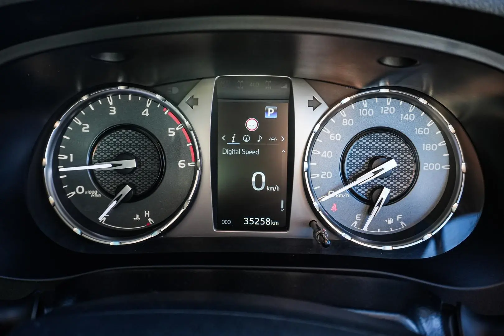 2024 Toyota Hilux Gallery Image 17