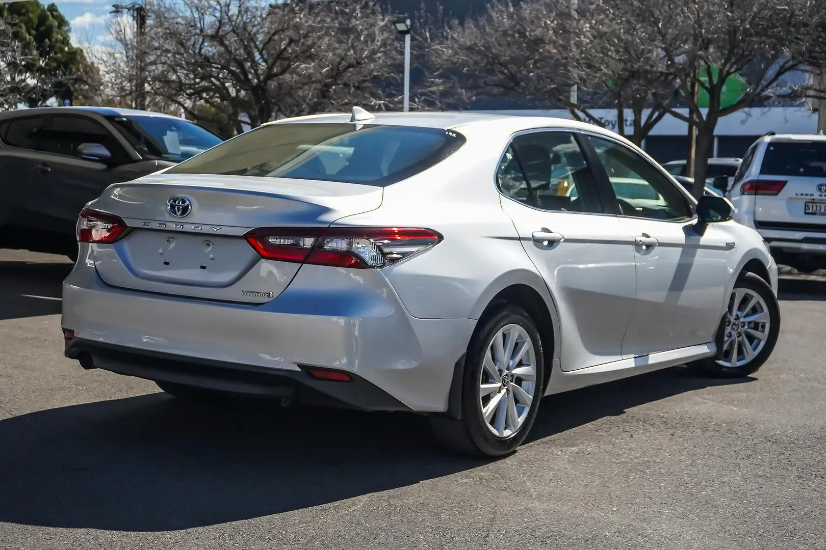 2021 Toyota Camry Gallery Image 3