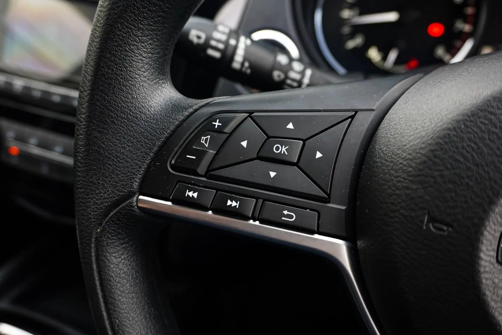 2019 Nissan X-TRAIL Gallery Image 20