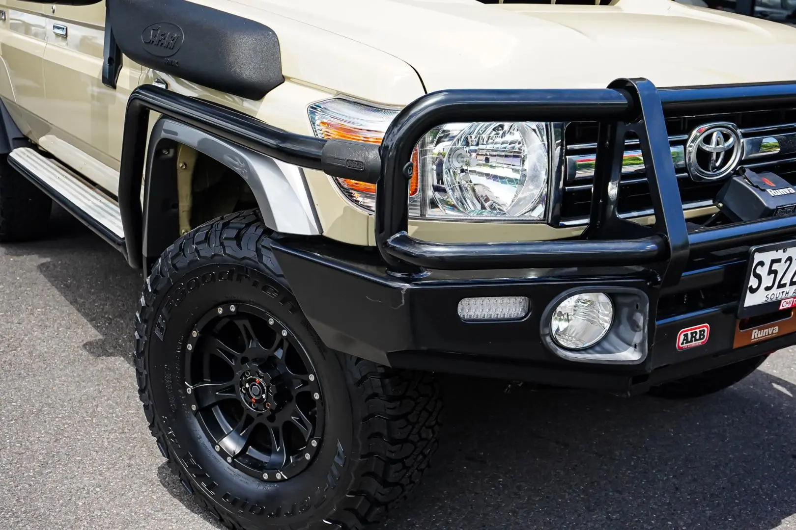 2021 Toyota Landcruiser Gallery Image 21