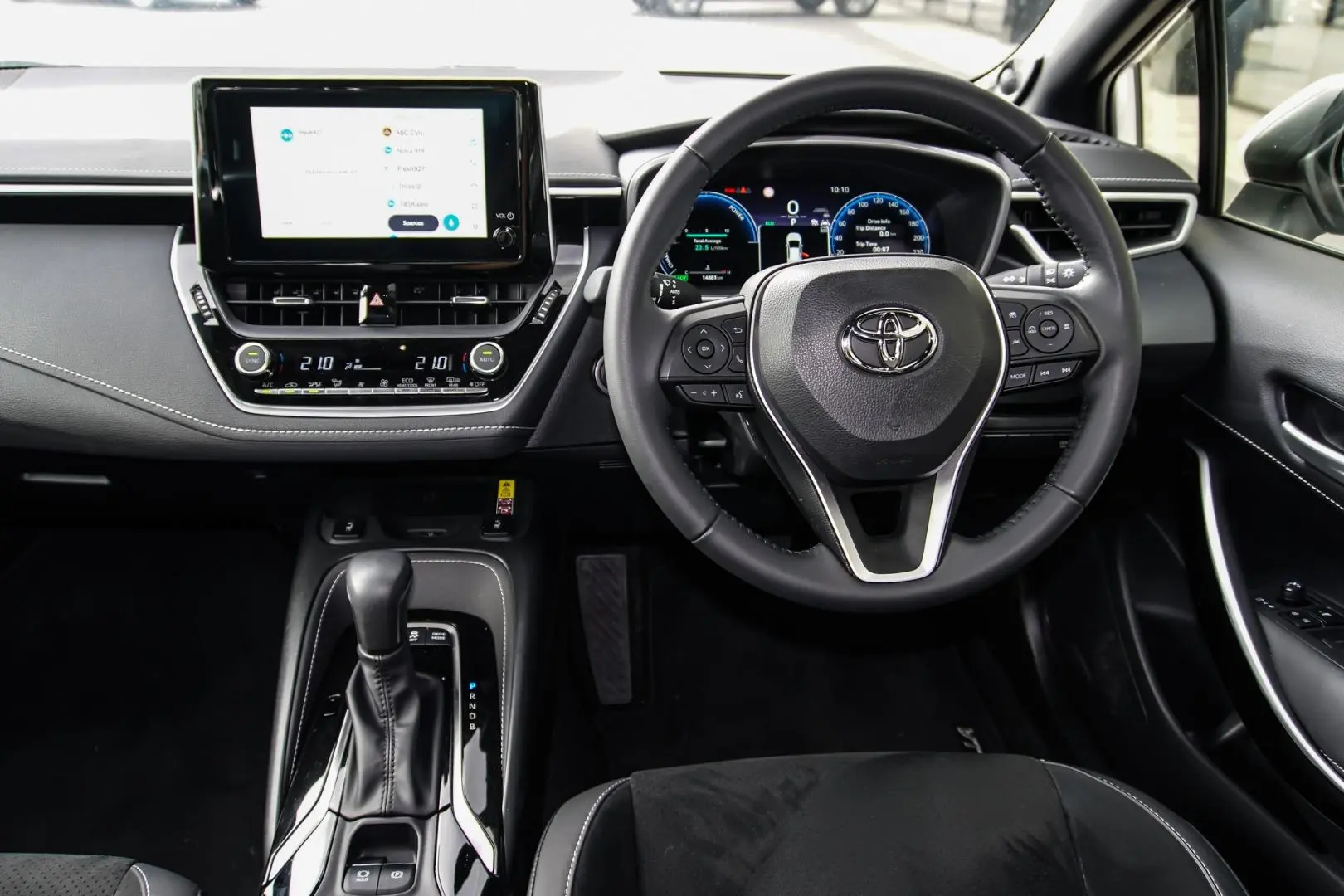 2023 Toyota Corolla Gallery Image 8