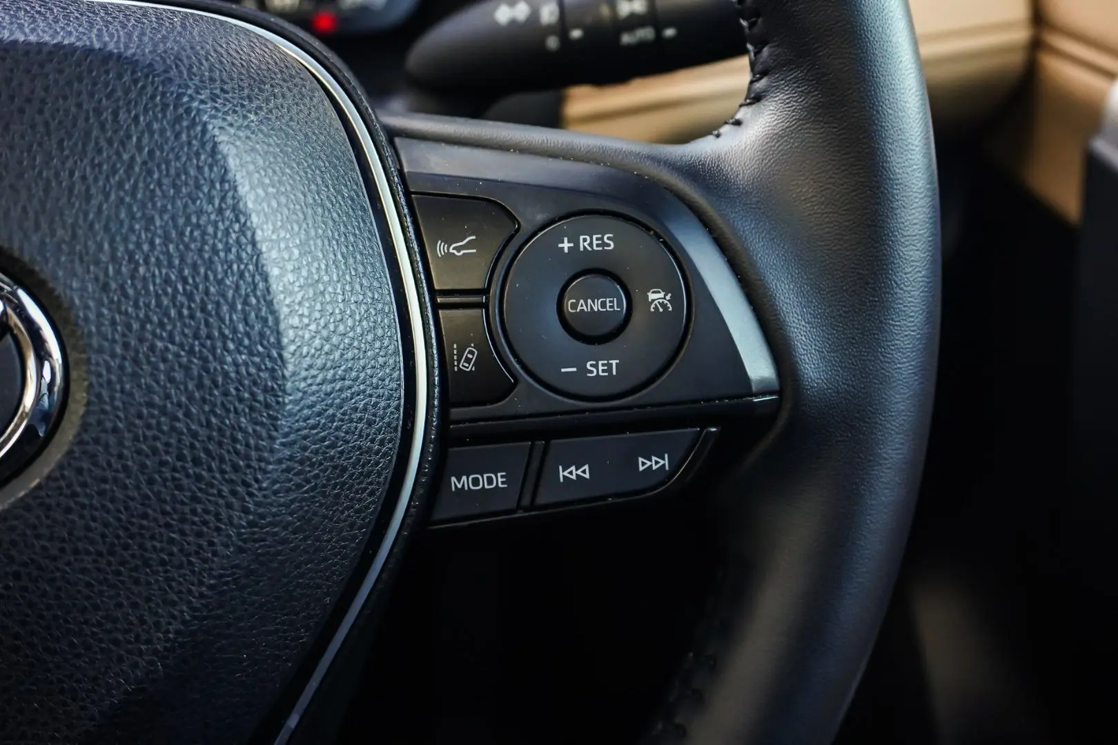 2023 Toyota RAV4 Gallery Image 21
