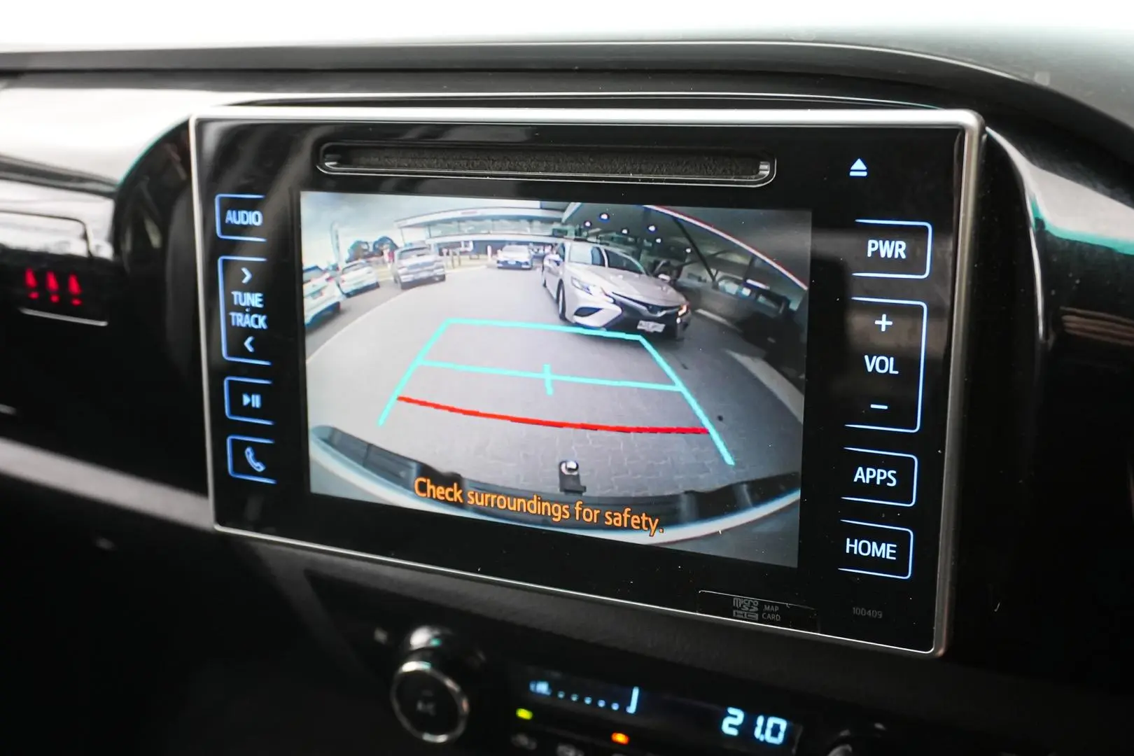 2018 Toyota Hilux Gallery Image 20