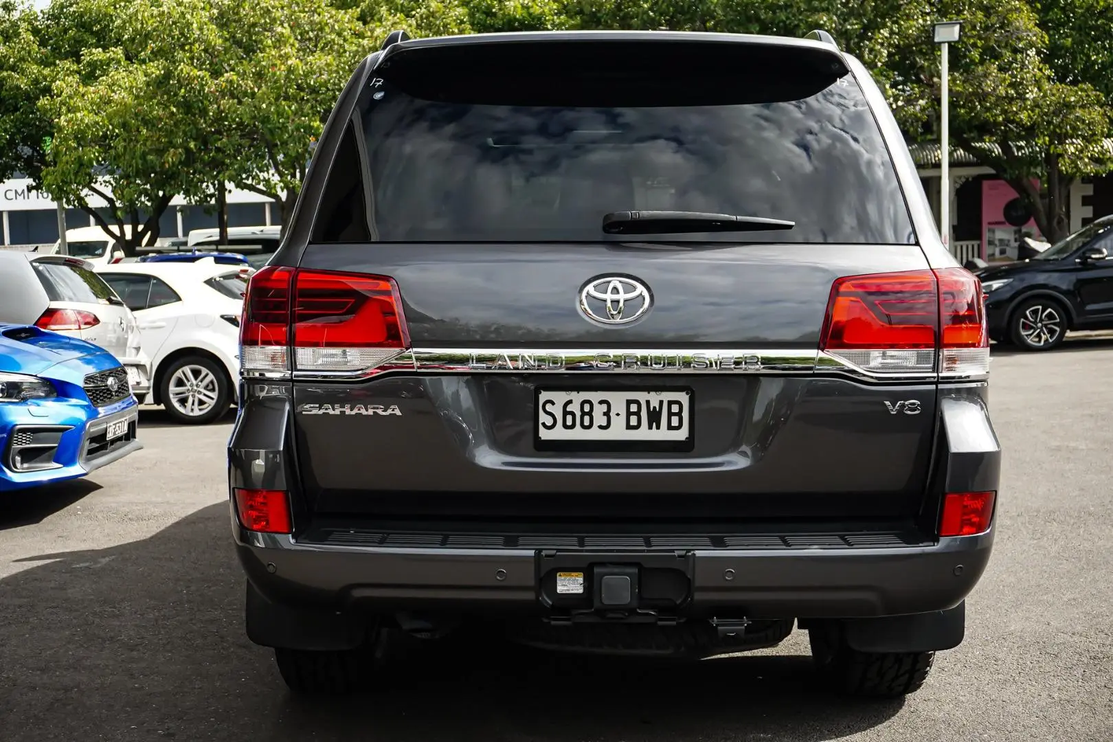 2018 Toyota Landcruiser Gallery Image 4