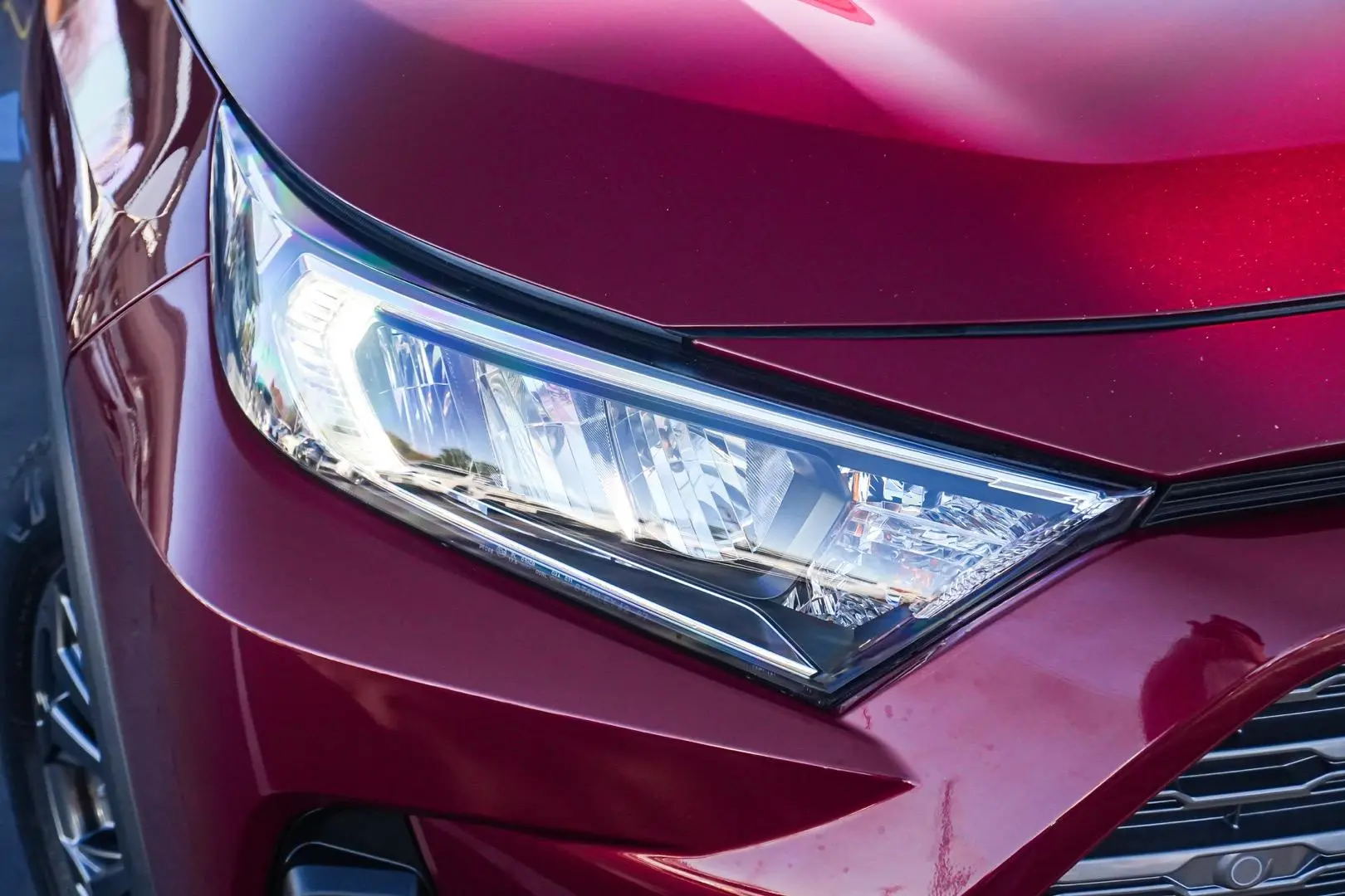 2022 Toyota RAV4 Gallery Image 13
