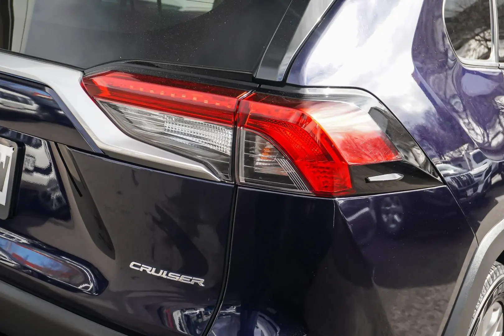 2021 Toyota RAV4 Gallery Image 13